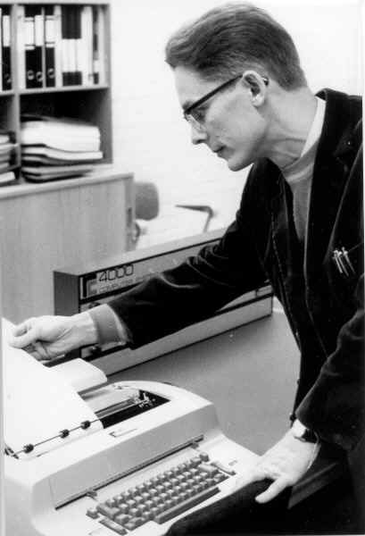 Isaksson.jpg (52141 bytes)